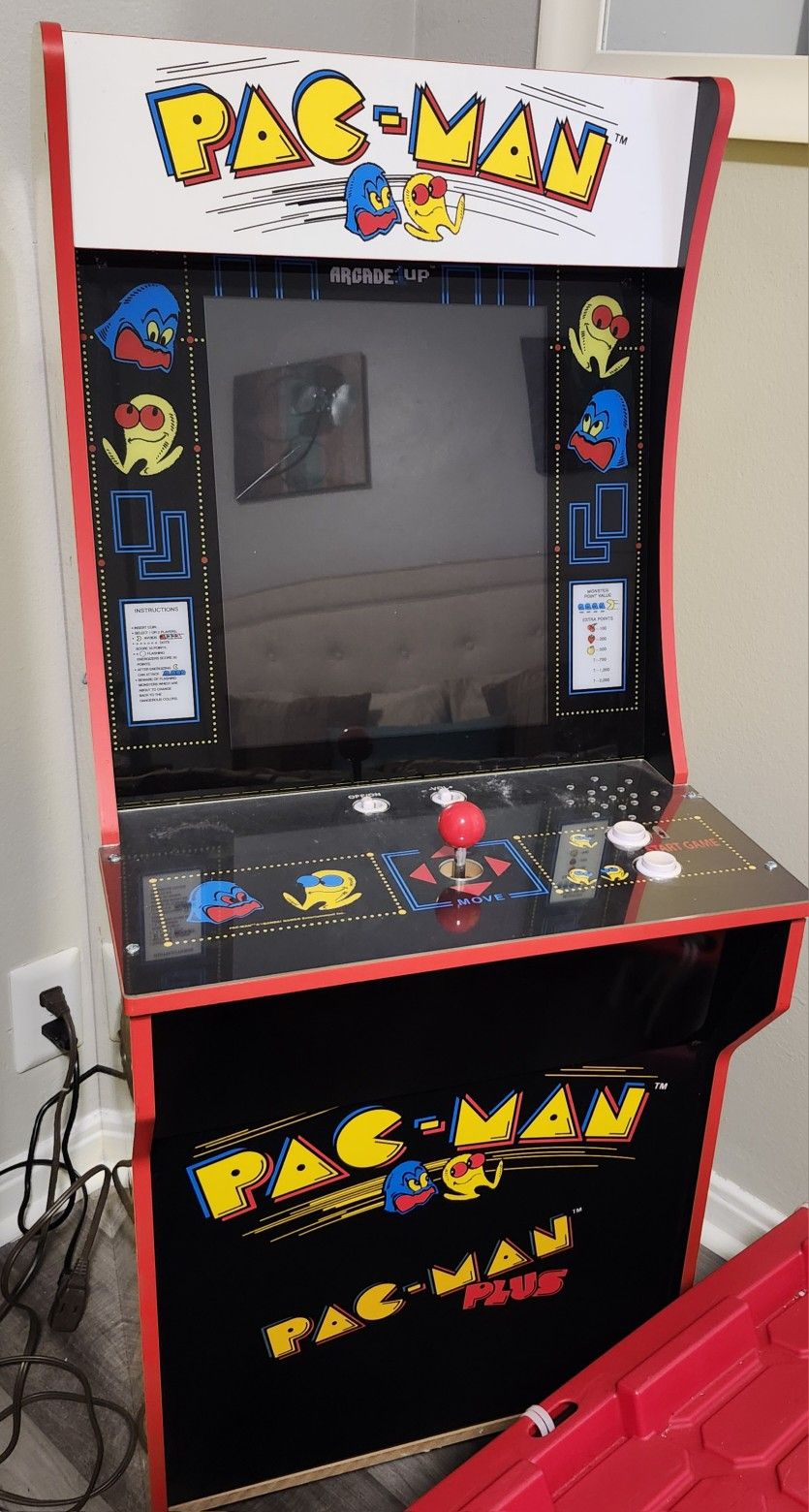 RARE FIND!! LIKE NEW 1UP PACMAN/PACMAN+ ARCADE GAME