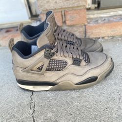 Air Jordan 4 Retro 'Cave Stone' Mens Size 9:5  Preowned condition  No box included 