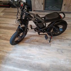 almost new bike, very good