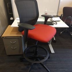 High Adjustable Stool Chair, No Arms. 