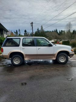 1995 Ford Explorer