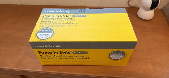 NEW Medela Pump In Style MaxFlow Double Electric Breast Pump