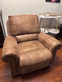 Recliner Chair