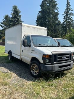 2014 Ford E-350