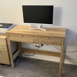 Desk & Filing Cabinet