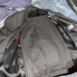 2 different 2 Piece Suits