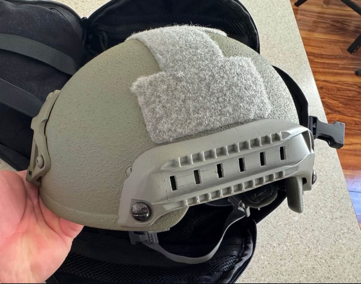 Tactical Ballistic Helmet