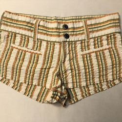 White Hollister Co Shorts