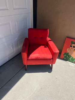 Comfortable orange chair