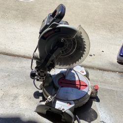 Craftman    Laser Trac Saw works perfect very good condition