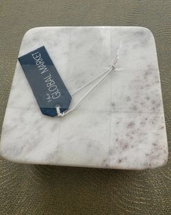 Set of 4 vintage Market White Marble Coasters Square with Rounded Corners