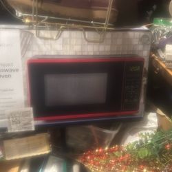 Brand New Microwave 