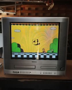 20" Crt Vcr Dvd TV