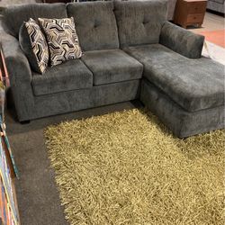 Sofa & Chaise 