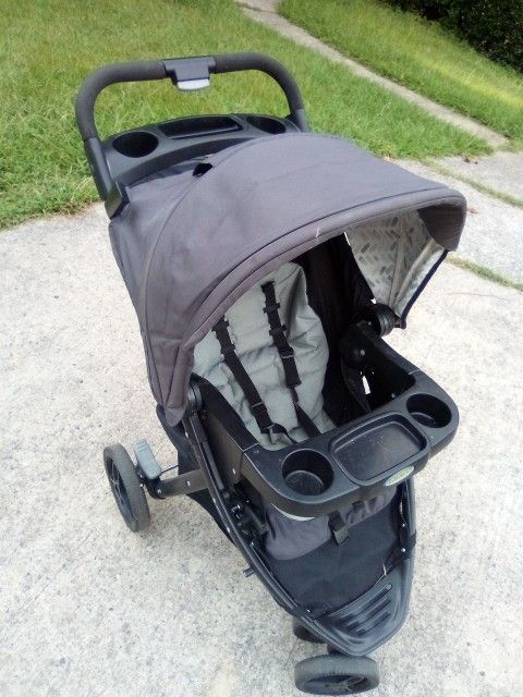 Black Graco Jogger Stroller 25.00