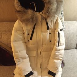 BCBGMAXAZRIA White Gray Hooded Fur Parka Coat 