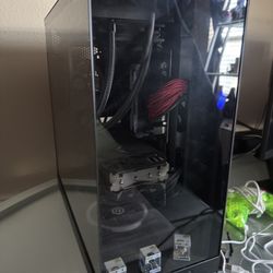 Custom Gaming PC 