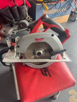 Milwaukee M18 Circular Saw