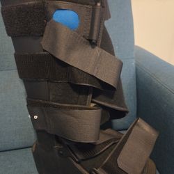 MD Broken Foot Boot