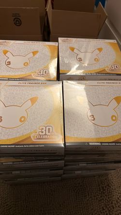 Pokemon 30th Celebration ETB