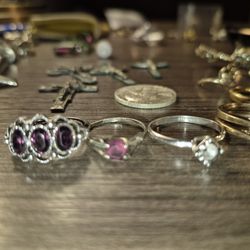 Lots Of Real Jewelry Some Not 