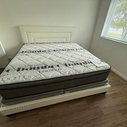 NEW BED FRAME QUEEN SIZE WITH MATTRESS AND BOX SPRING 