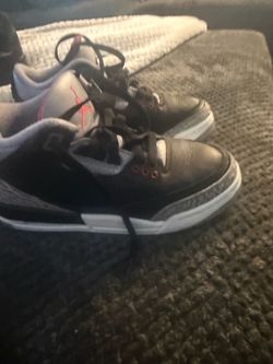 Boys Retro Jordans size 4.5 Y