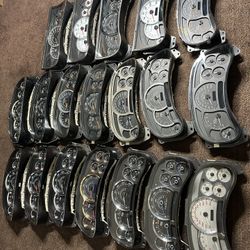 CLUSTERS FOR SALE AND REPAIR FOR CHEVY SILVERADO.  [CHEVY EXPRESS CARGO.  ]TAHOE YUKON HUMMER TRAILBLAZER ENVOY SIERRA ESCALADE star 90a And Up 
