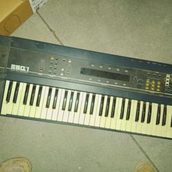 ESQ 1980s Synthesizer