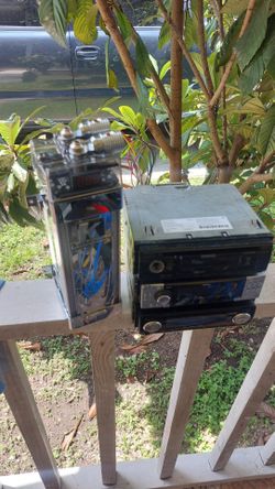 Car estereos y capacitor 1.5