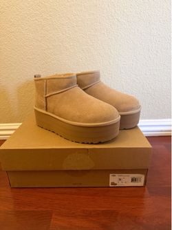 UGG Women's Classic Ultra Mini Platform
