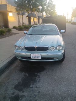 2004 Jaguar XJ8