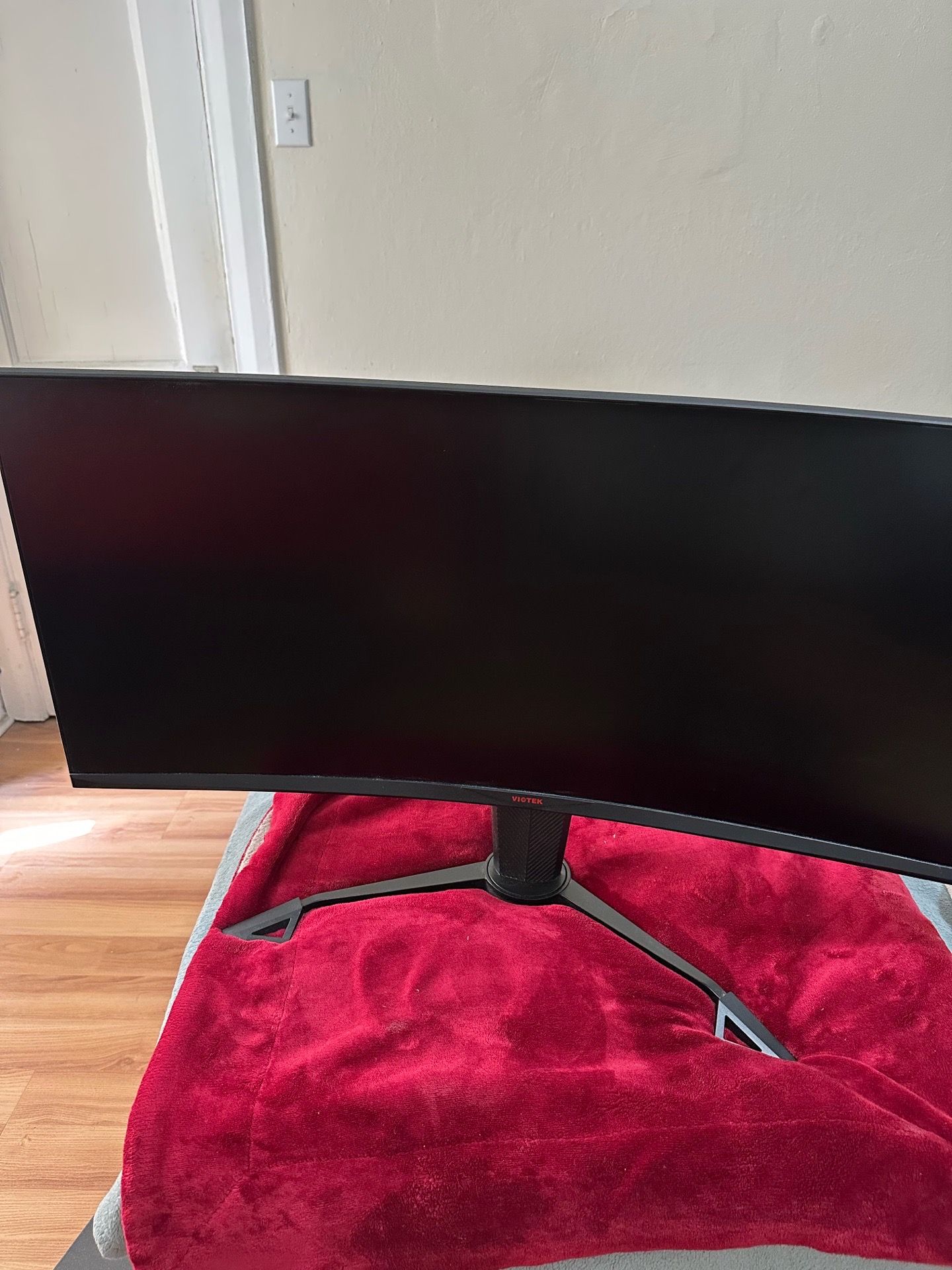 Viotek GN35DA 35” Curved Ultrawide Gaming Monitor