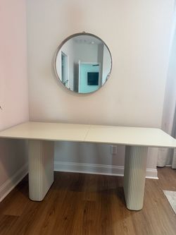 Modern Dinning table