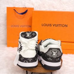 LV Shoes Size:8