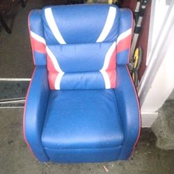 Free Mini recliner
