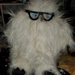 Large Rockin' Plush Speaker Yeti