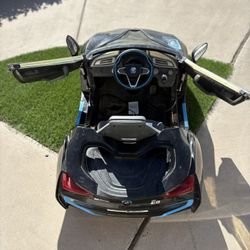 Kids BMW car w/ charger