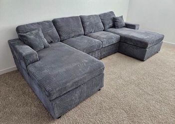 U shape sectional sofa with double chaise new in box