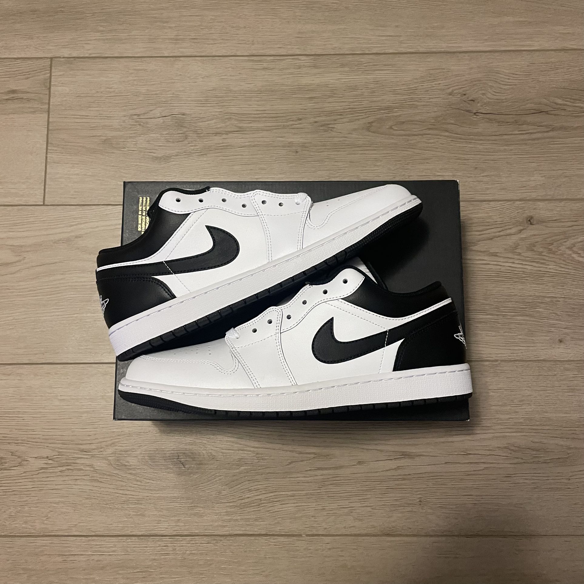 Size 11 - Air Jordan 1 Low “White Black” 2023 (NEW MISSING LID) | 553558-132