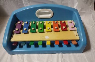Vintage 1985 Tap A Tune Xylophone 