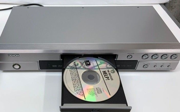 DENON DVD-755 High Quality Progressive Scan DVD Player