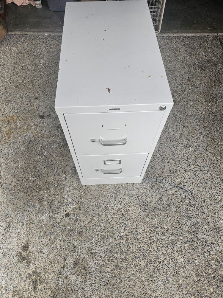 Minimalist Metal File Cabinet – 2 Drawers, Cleaned & Ready