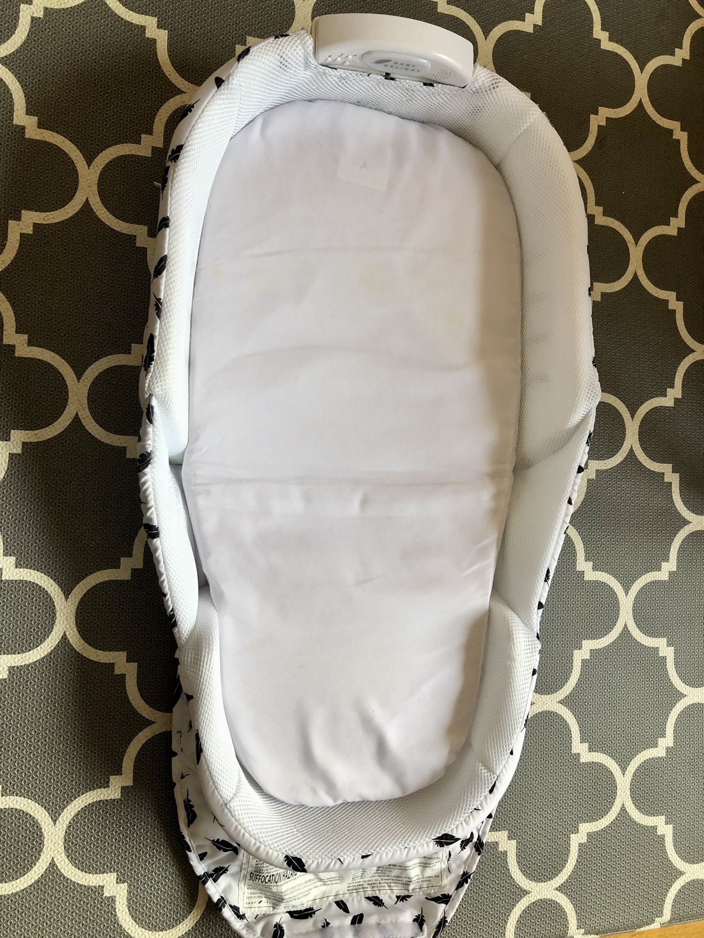 Baby Delight Snuggle Nest Portable Bassinet