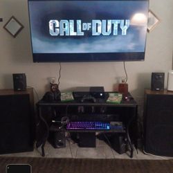 Xbox One Bundle  With The Original Packaging 