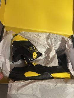 Jordan 4 Thunder 