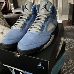 Jordan’s 5 Unc Size 9.5