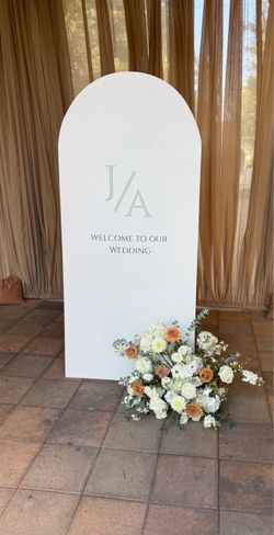Arched Wedding Welcome Sign