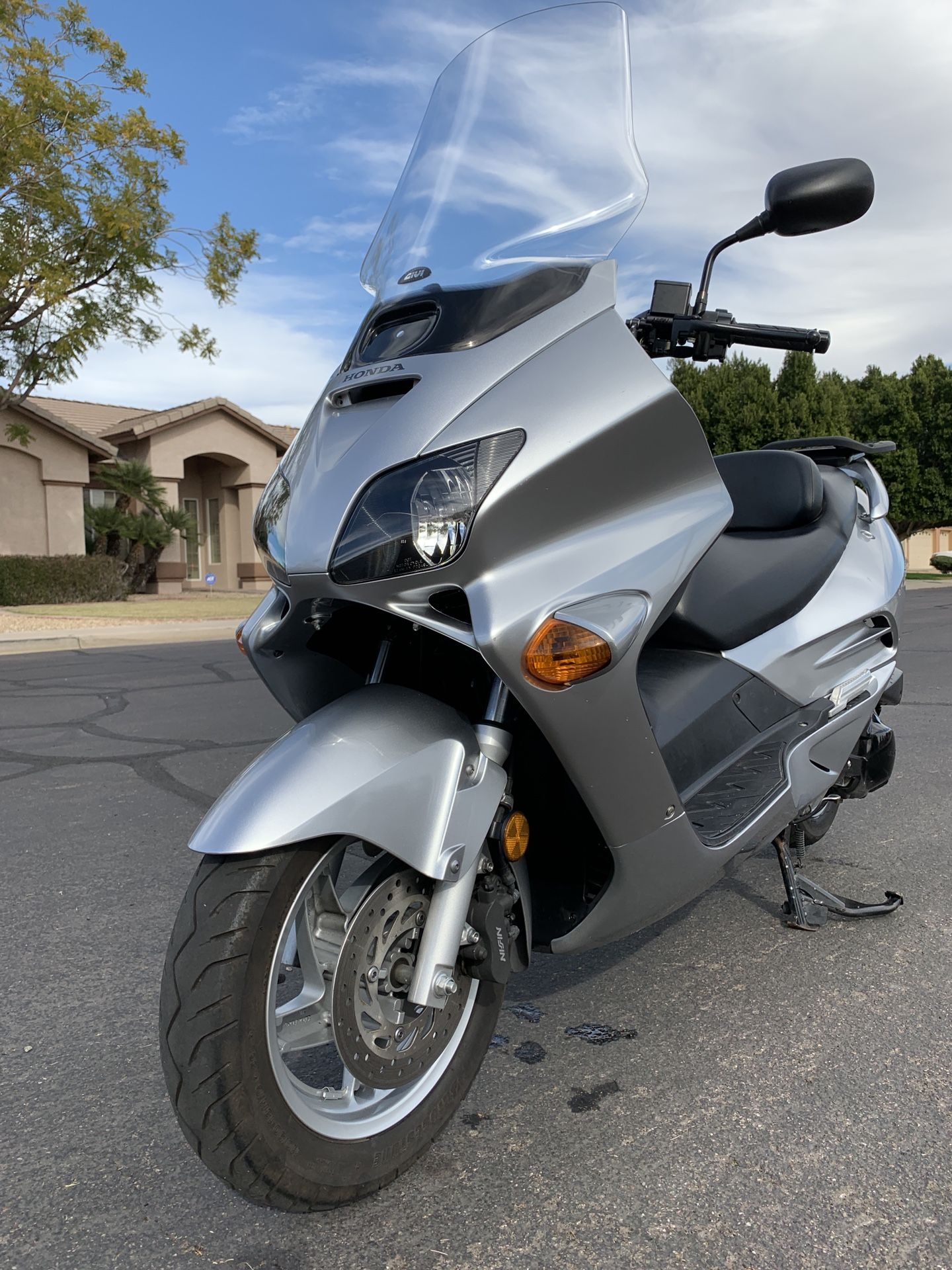 Used 250Cc Scooter For Sale Near Me 00 - regnsaq