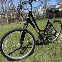 Raleigh Woman’s Bike 27.5 inch